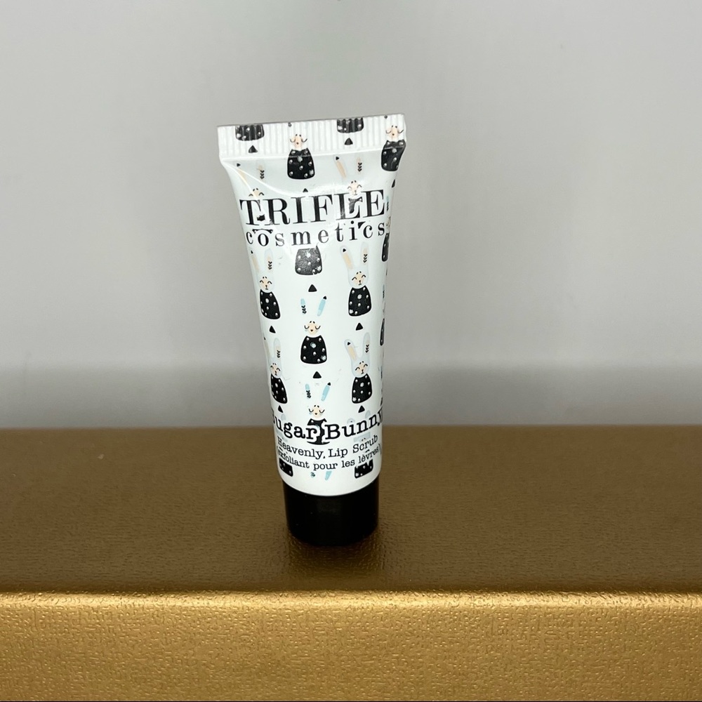🟧 $3 when bundled  - Trifle Cosmetics Sugar Bunny
